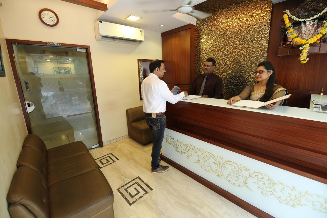 Airport Metro Hotel Mumbai Exterior photo