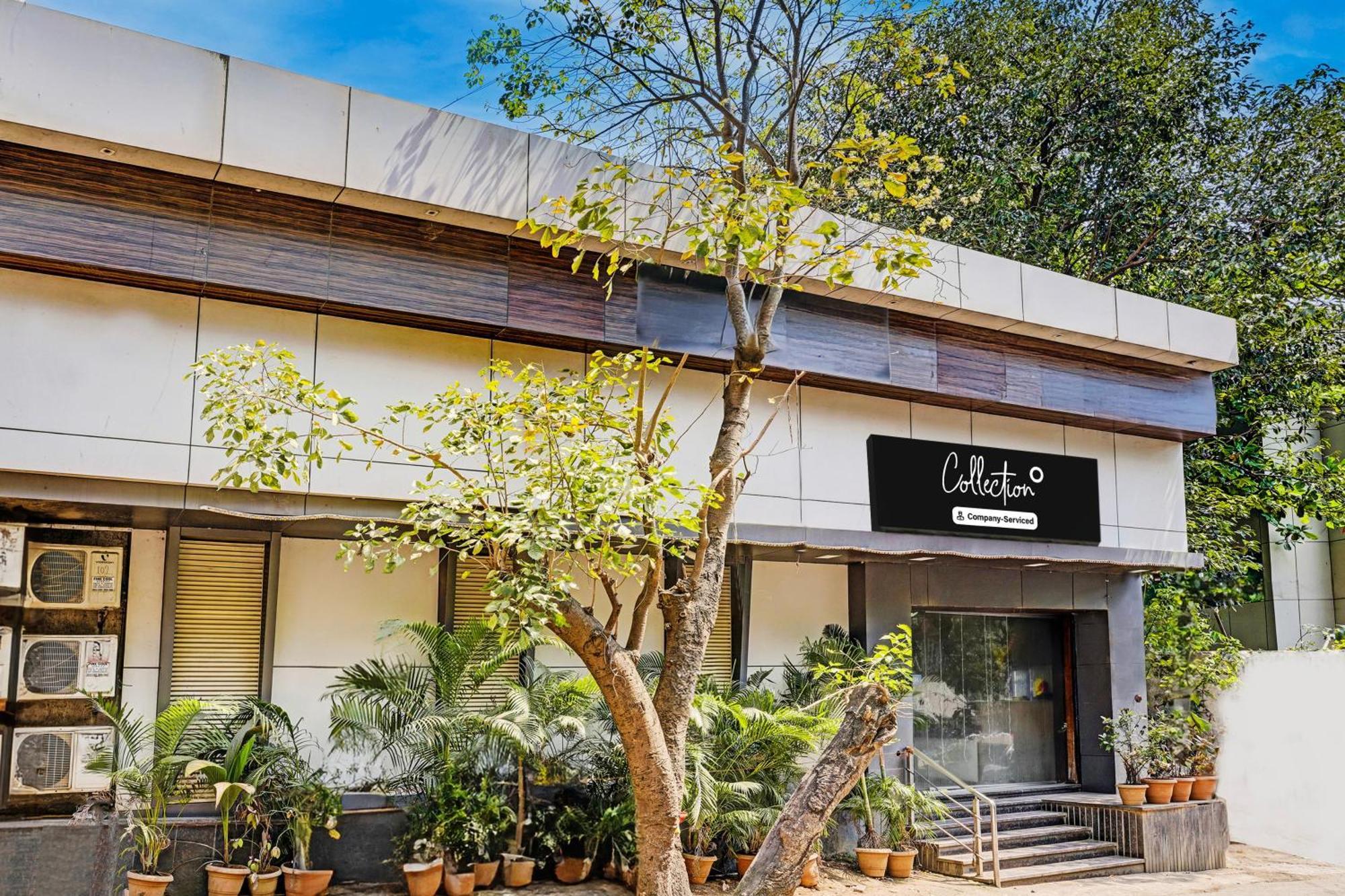 Airport Metro Hotel Mumbai Exterior photo
